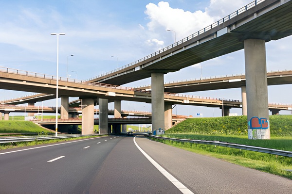 Roads and Highways with StaadPro Internship
